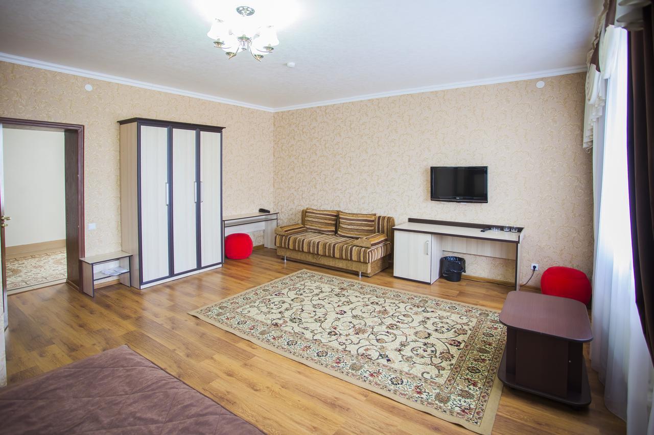 Jumbaktas Borovoe Hotel Bagian luar foto